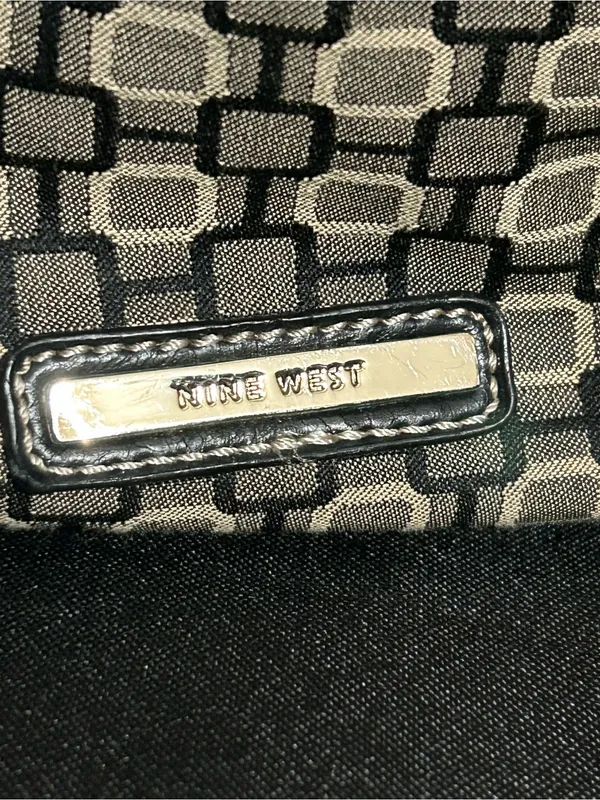 Nine West Women’s Large Black Geometric Tote Handbag - Image 7