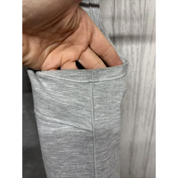 Womens Size 6? Lululemon Minimal Tank Gray No Size Tag - Image 5