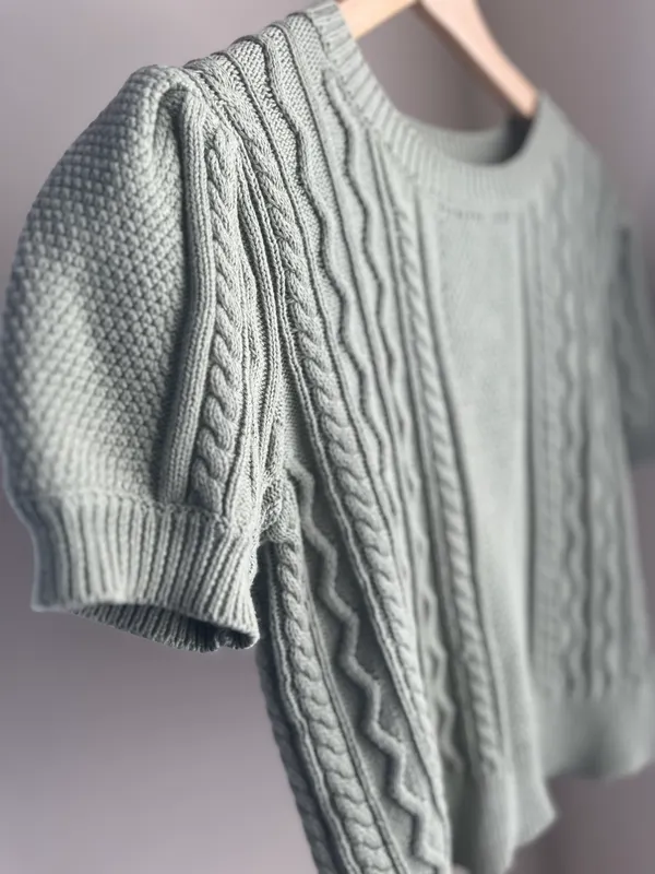 Sweater Green Size M - Image 2