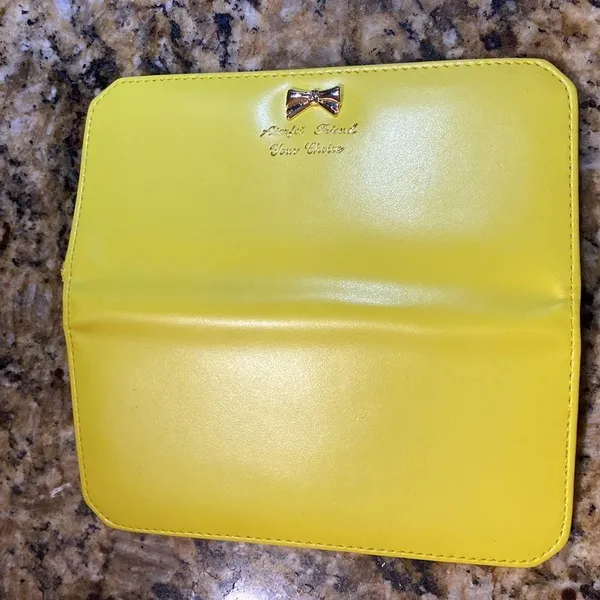 ‼️final sale‼️Bright yellow wallet - Image 5