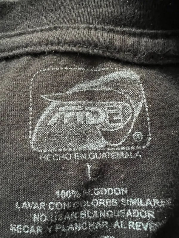 Metallica concert tshirt - Image 3