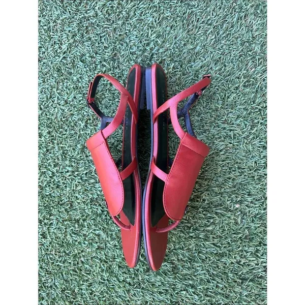 Longchamp’s New Collection of Flat Sandals, Burgundy, Size EU41/US10, NWOT - Image 5