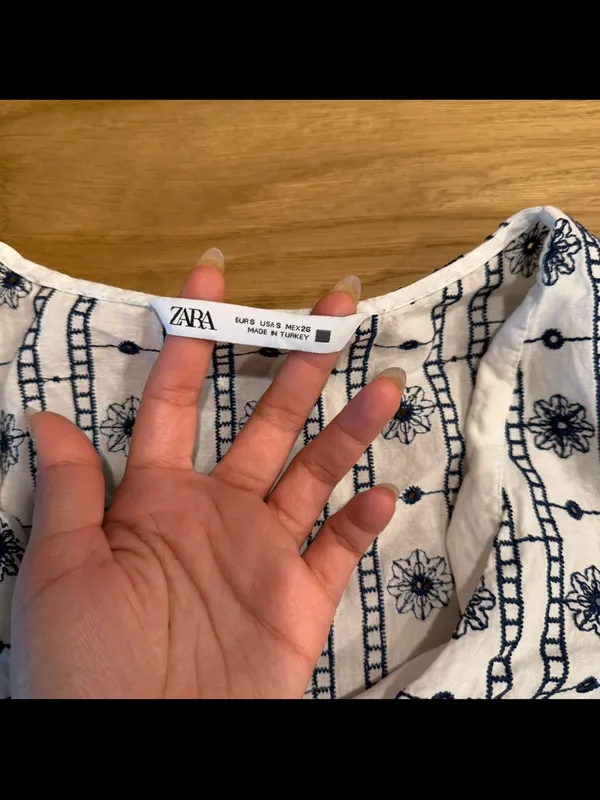 ZARA White Top with Navy Embroidered Floral pattern - Image 2