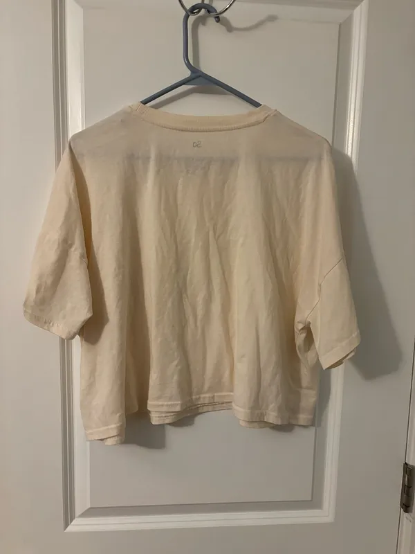 SO Oversized Boxy Pocket Soft Beige Tee, Sz L Tan Size L - Image 2