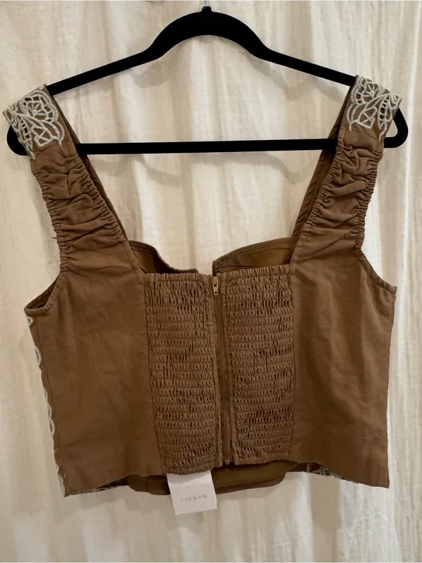 Ciebon Tan Lace-Trim Tank Top - Image 4