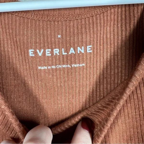 Everlane Women Bodysuit Sz M‎ Orange Ribbed Short Sleeve Tencel Classic Staple - Image 2
