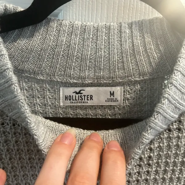 Gray mockneck hollister sweater - Image 2