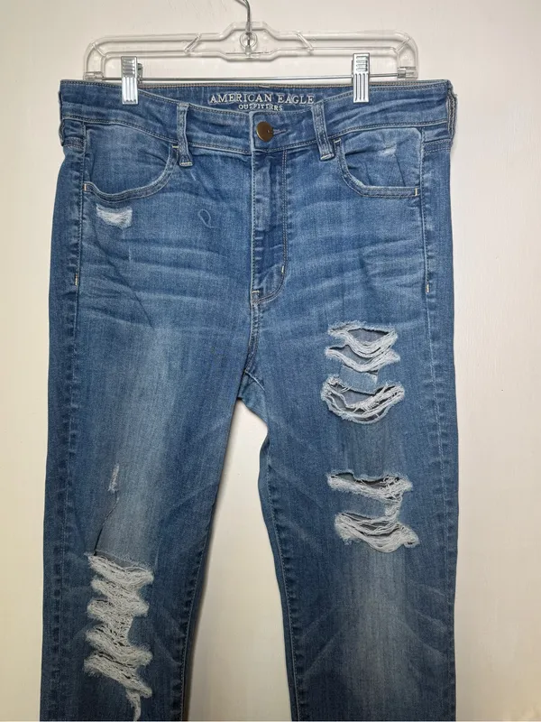 American Eagle Outfitters Women's Distressed Blue Denim Jeans 12 Short Skinny - Image 2