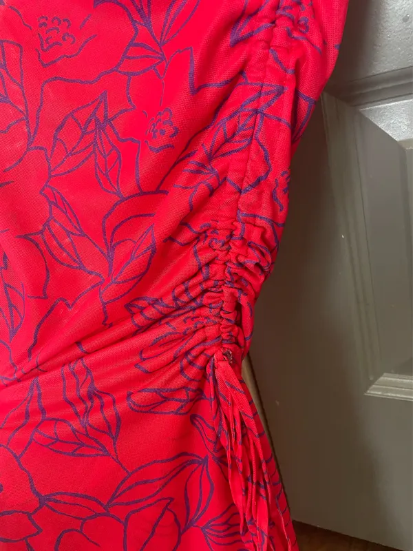 Red floral strapless mini dress - Image 2