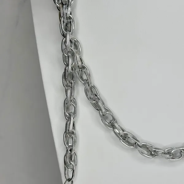 Textured Chain Link Tassel Open Wrap Necklace Silver Tone ✨ - Image 6