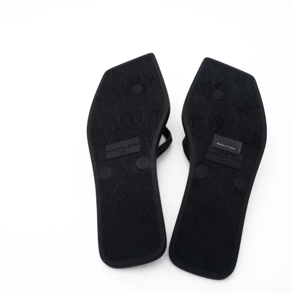 Veronica Beard -‎ Analee Flat Thong Sandals - Image 6