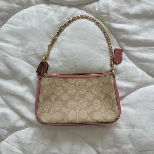 Coach Nolita 19 wristlet - Image 2