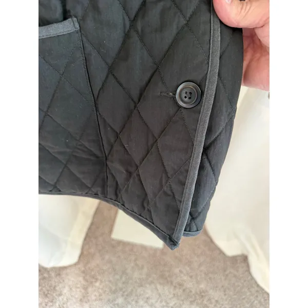 L.L. Bean Quilted Jacket Womens Medium Black Water Resistant Collared Button Up - Image 5