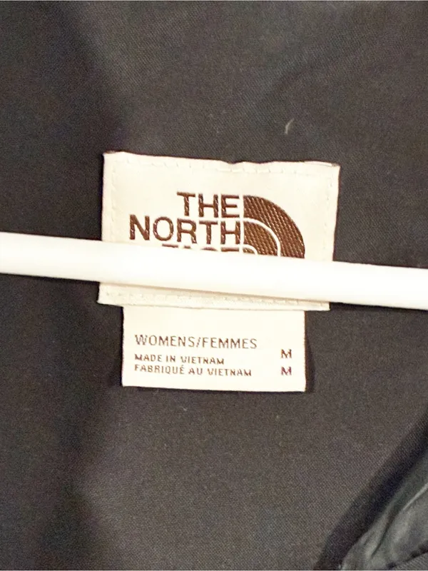 The North Face Women's Snow Down Parka. Black Size Medium - Image 4