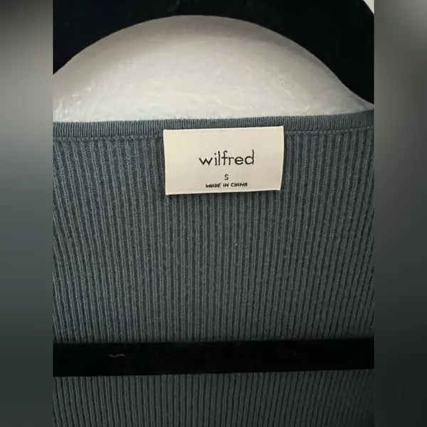 Aritzia Wilfred Tuscany Sweater - Image 4