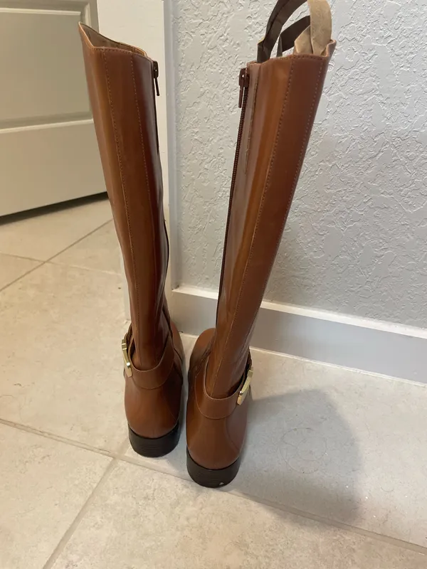 Light Brown Leather Knee High Boots Size 8.5 - Image 3