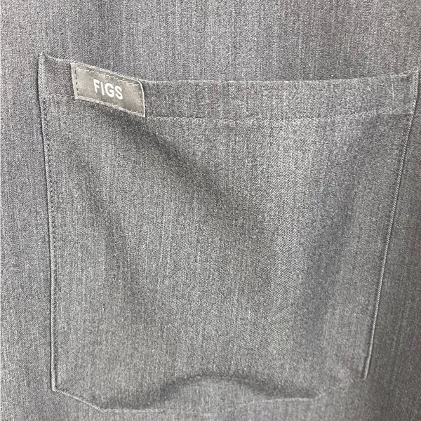 FIGS Women's Catarina One Pocket V-neck Scrub Top Graphite Grey Size XL Nursing - Image 6