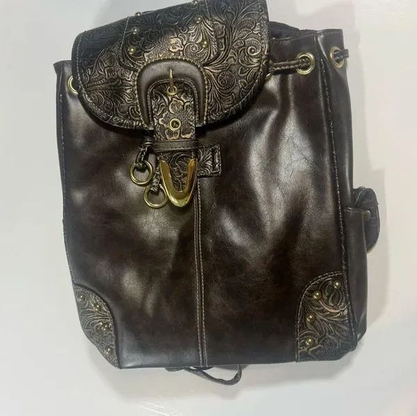 Skater Belt Backpack Brown - Image 2