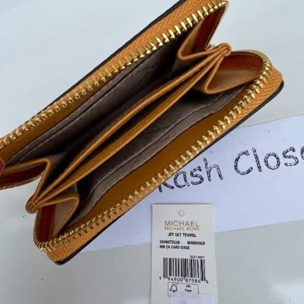 Michael Kors Marigold Card Case Wallet Zip Around Purse - Image 3