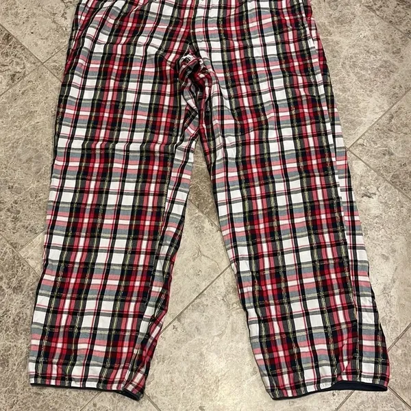 Victoria’s Secret Women's Plaid Pajama PJ Pants Medium Red Black - Image 6