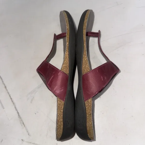KEEN Dauntless Posted Burgundy Leather Slip On Thong Flip Flop Sandals Women 8.5 - Image 7