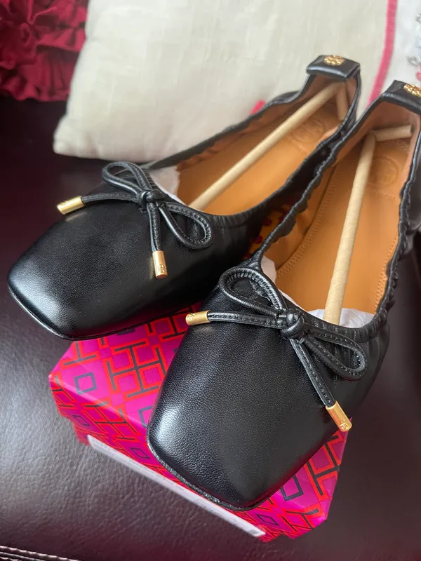 Tory Burch square toe bow ballet nappa leather color black NIX size 8 - Image 6