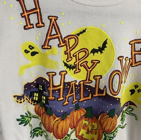 Vintage Halloween Wetpaint Graphic Sweatshirt - Image 2