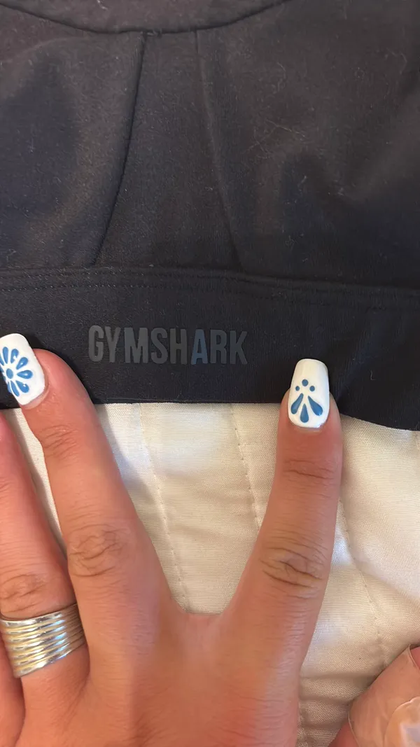 Black Gymshark Sports Bra - Image 5