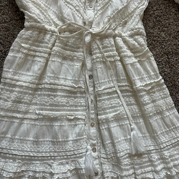 A Collective Story Maxi Dress White Lace Button Front Tassels Boho Medium - Image 2