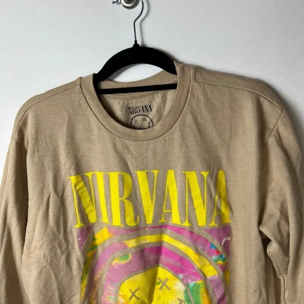 Nirvana smile print sweatshirt women’s size large‎ - Image 2