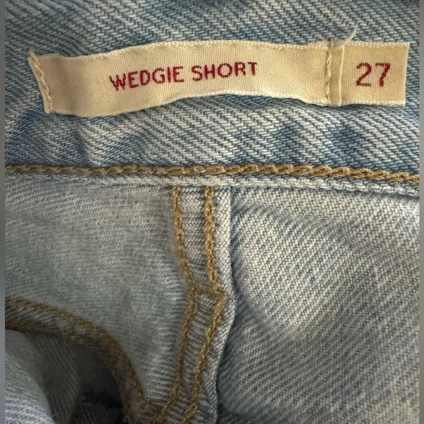 Levi’s‎ Premium Wedgie Shorts W27 – Light Wash Denim Cutoffs - Image 7