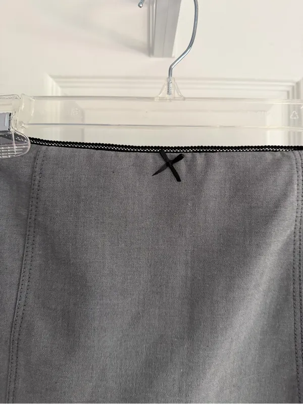 Zara Gray Mini Skirt Size Medium Black Bow Trim Office Siren - Image 5