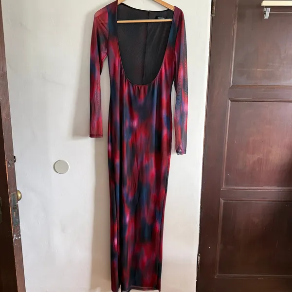 White Fox Let Me Think Long Sleeve Maxi Dress Raspberry Rhapsody XL *no bra* - Image 2
