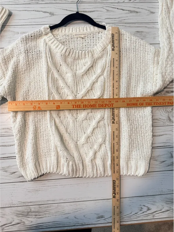 Aeropostale Women’s Medium White Chenille Cable Knit Sweater - Image 15