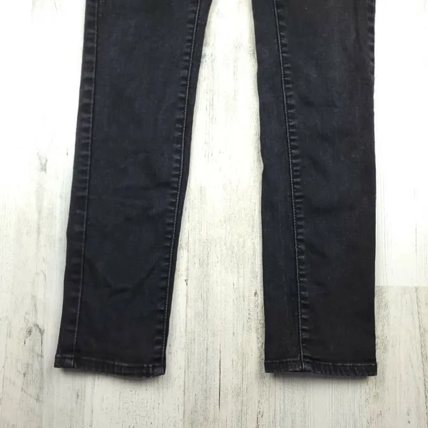 Levi’s Slimming Skinny Jeans Women’s Size 28 Black Stretch Denim Mid Rise - Image 3