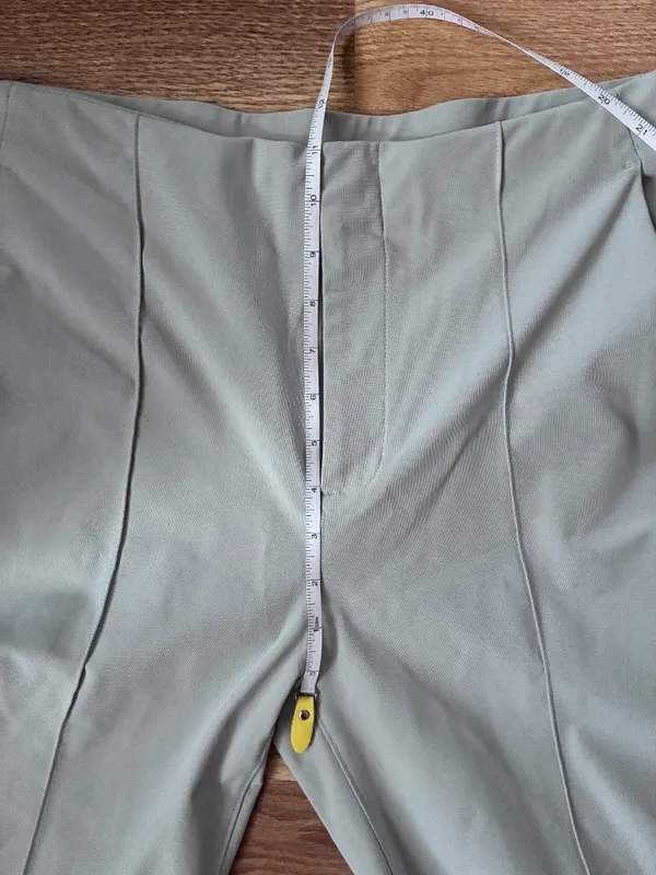 Vuori Meta Wideleg Pant - Size L - Vapor Gray - Image 10