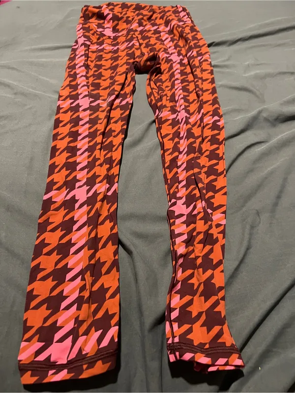 Aerie Houndstooth Print Leggings in Rust & Pink - Image 3