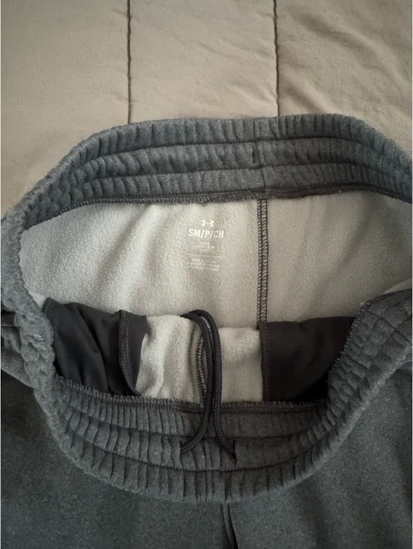 Under Armour Grey Sweatpants - Image 3