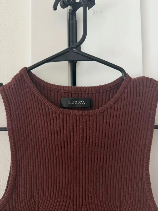 Sleeveless Ribbed Tank Top in Deep Brown by Zesica - Image 2
