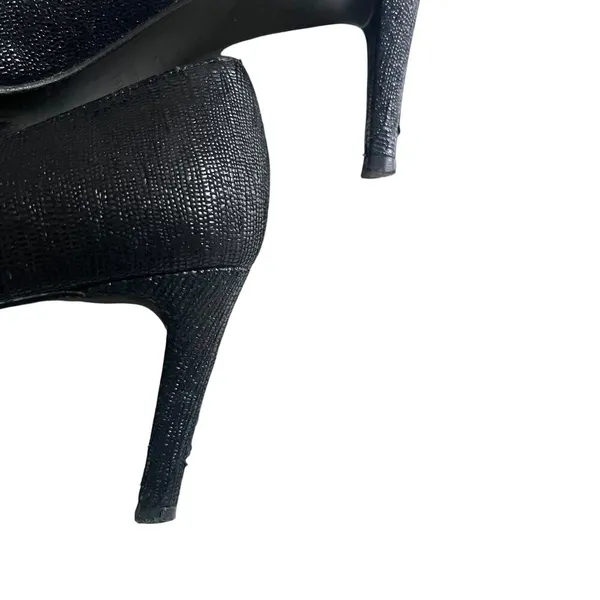 Stuart Weitzman Black Curvia Textured Pointed Toe Heeled Pumps Size 7.5M - Image 6