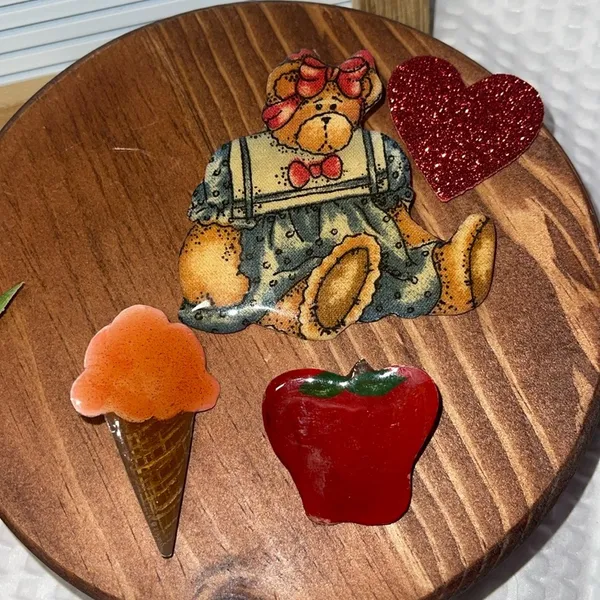 Vtg. 80s/90s Lot of 3 Pins Brooches Glossy Ice cream Girl Teddy Bear And Apple - Image 2