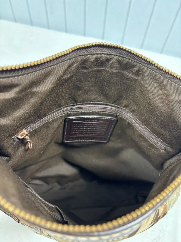 Vintage Coach Y2K Patchwork Signature Leather Suede Crossbody Bag - Image 8