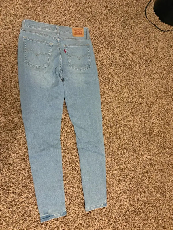 Levi's 721 High Rise Skinny Jeans Size 30 Light Blue Denim Zip Fly Pockets Fade - Image 3