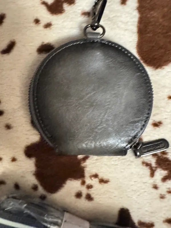 Crossbody Cell Phone Purse 3 Zippered Compartment with Coin Pouch - Light Brown - Image 5
