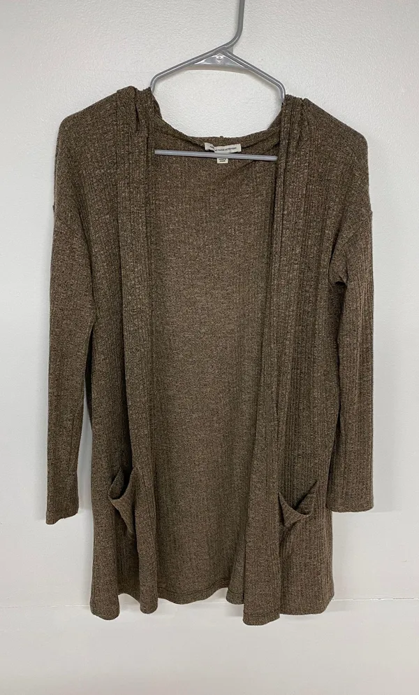 American Eagle Sweater - Image 4