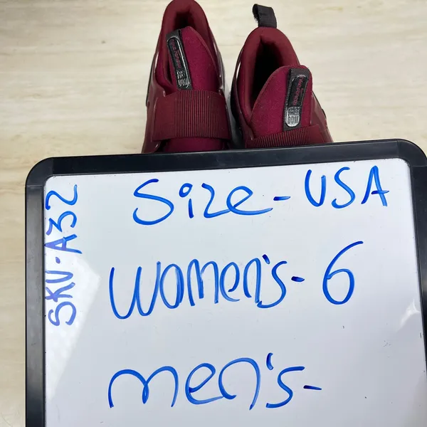 Nike Renew Freedom Burgundy Black Slip On Running Shoes AA7410-600 Womens 6 - Image 11