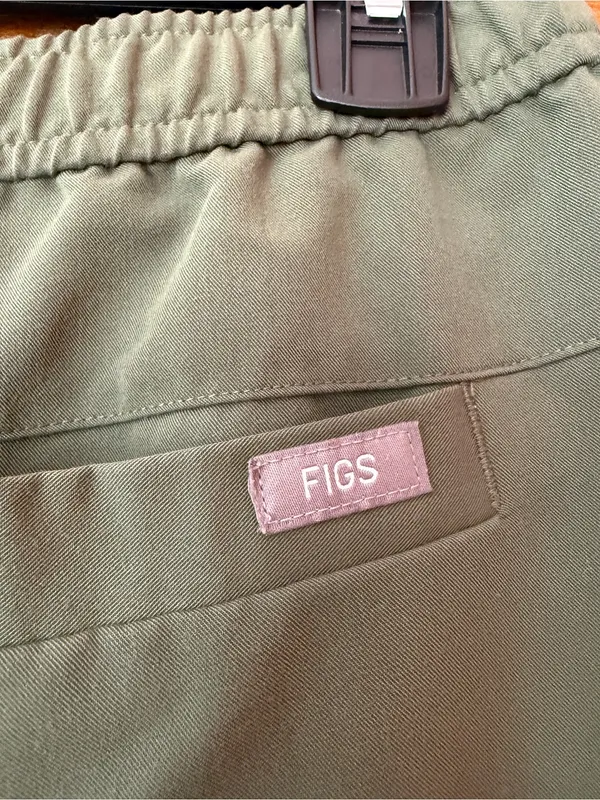 FIGS Tansen Unisex Jogger Scrub Moss/Olive Green -Medium - Image 8