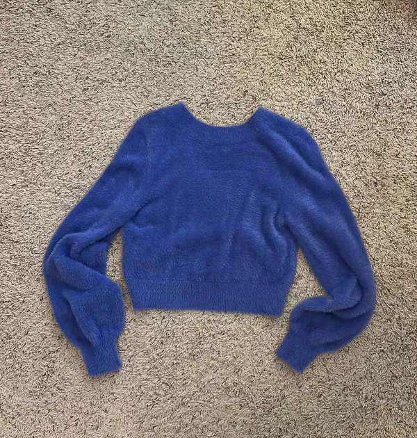Aritzia Sunday Best Sweater - Image 3
