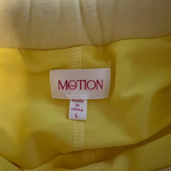 Yellow Sweatshirt and Skort Set Size L - Image 6
