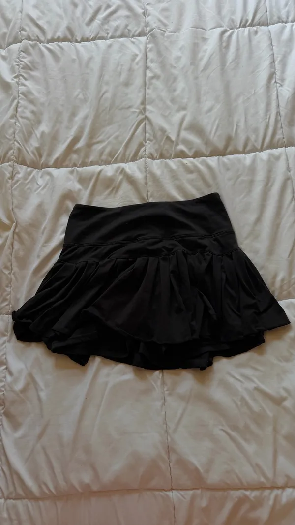 Amazon skirt - Image 2